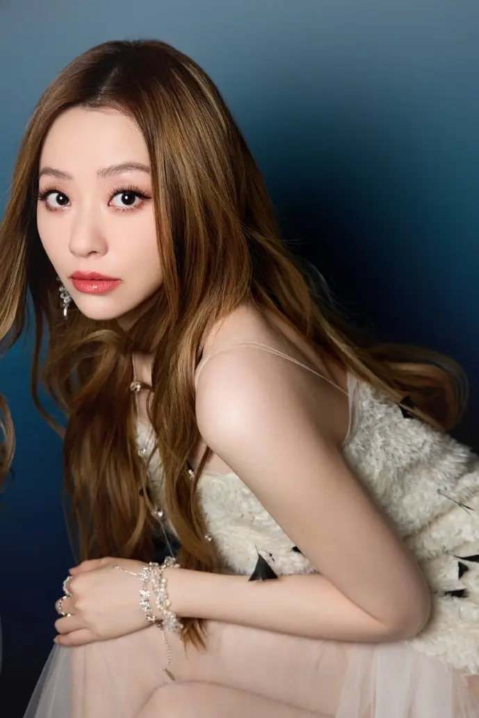 QQ下载大全流量对比图